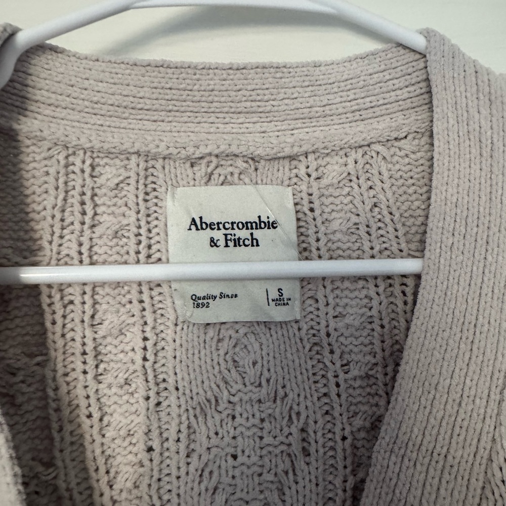 Abercrombie & Fitch Textured Knit Sweater - Cream - Picture 2 of 4